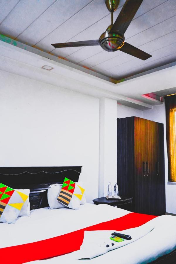 Premium Villa - Lajpat Nagar Neu-Delhi Exterior foto